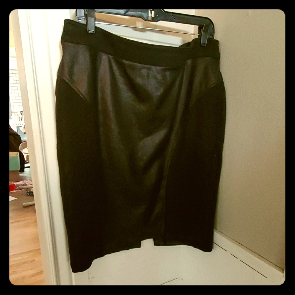Black pleather pencil skirt